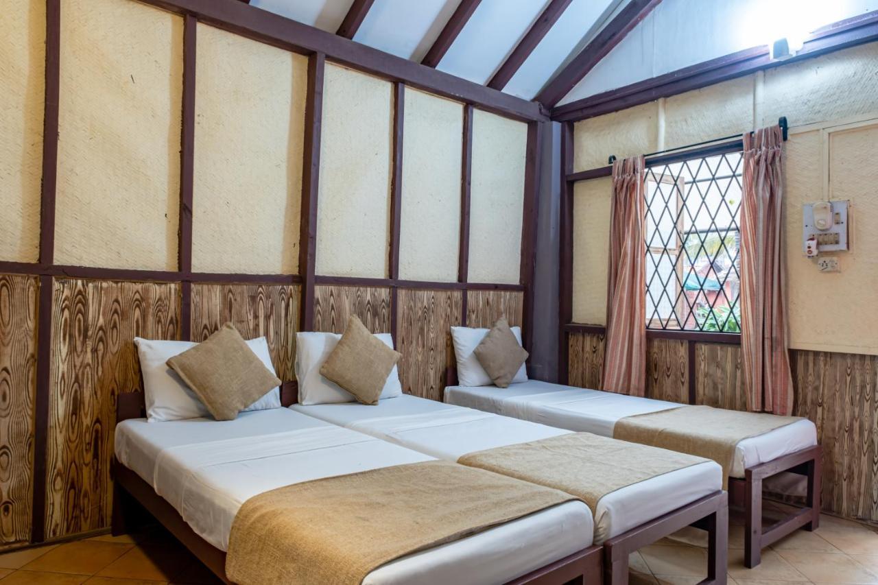 O Camarao Hotel Калангуте Екстериор снимка